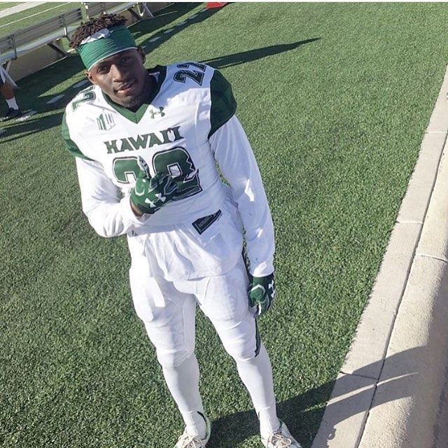 Ikem Okeke #22 — University of Hawaii Rainbow Warriors