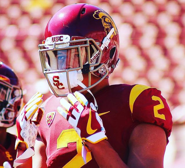 Bubba Bolden #2 USC — Close-Up